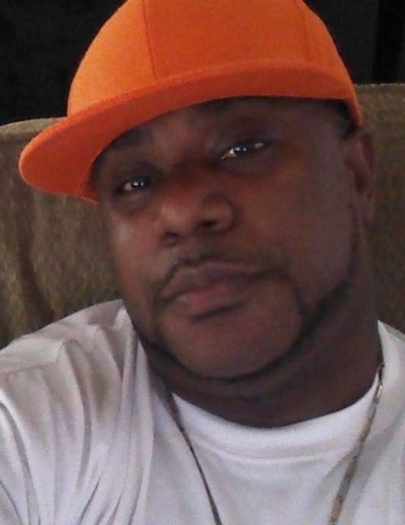 Anthony  Lee Wood