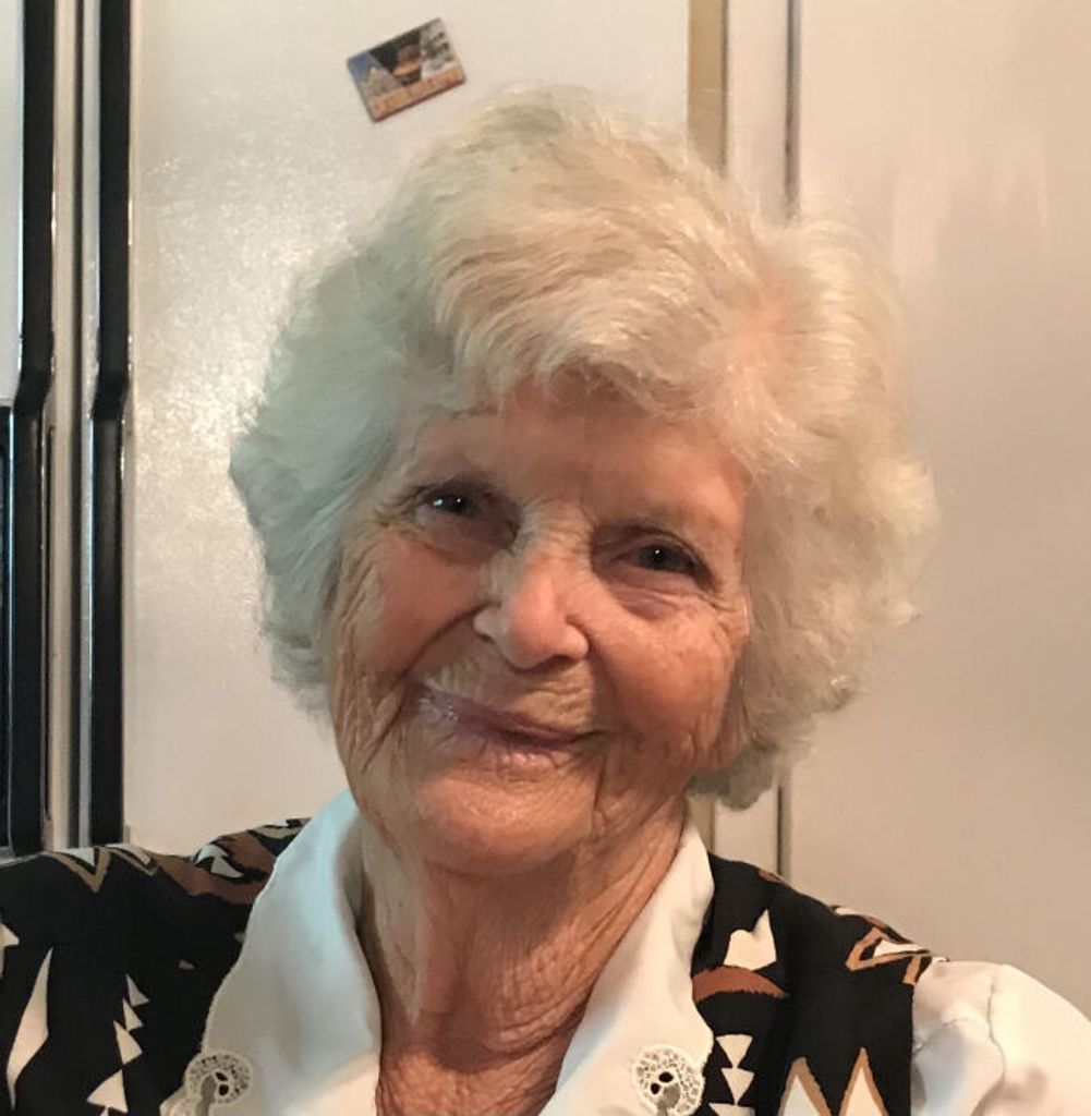 Sara Helen Holland