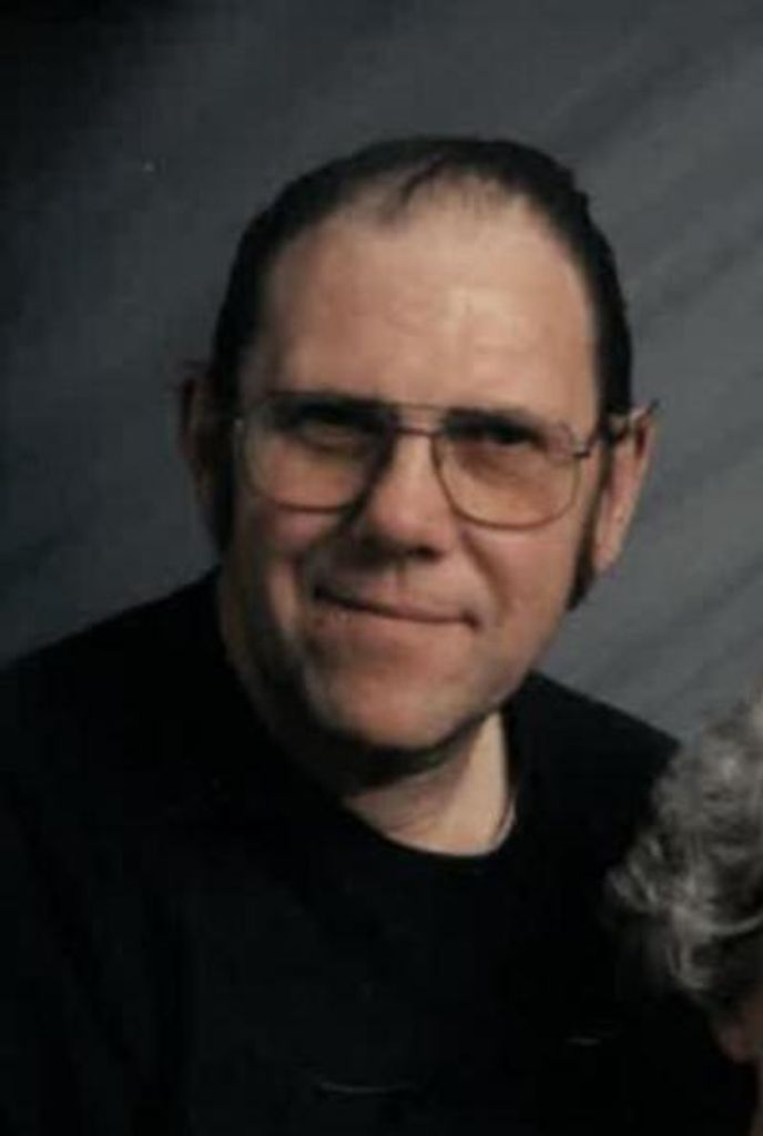 Virgil Gilbert Kiecker Profile Photo