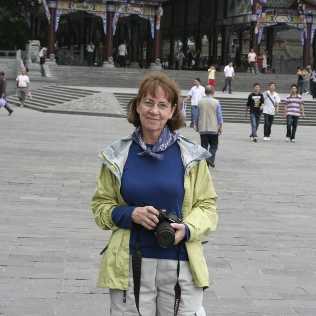 Carolyn Virginia Webb