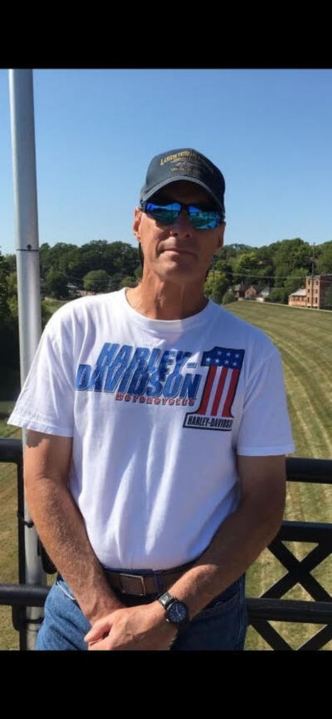 Steven Cremonesi Profile Photo