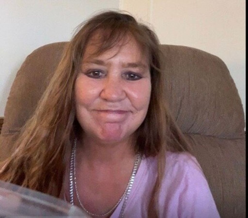 Christina Gail Oshields Profile Photo