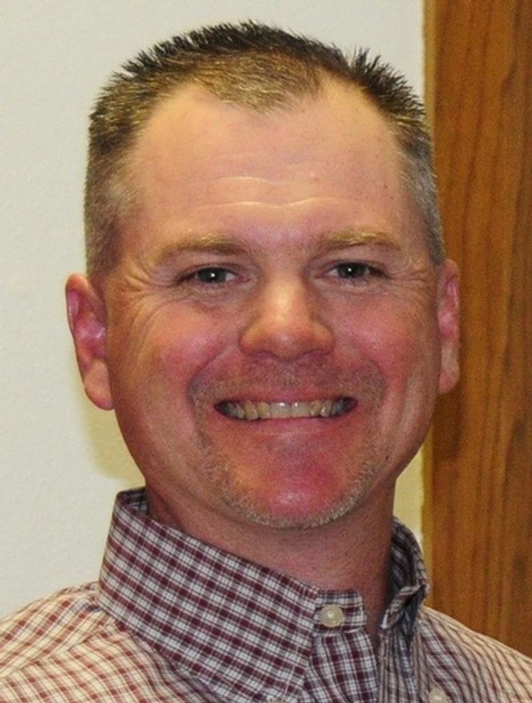 Edward Watson Profile Photo