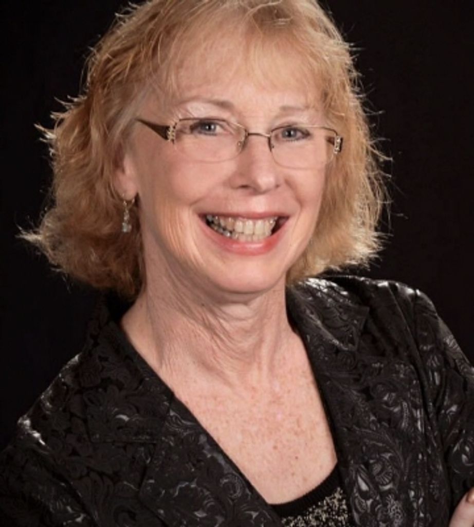Vicky Henderson Moore Profile Photo