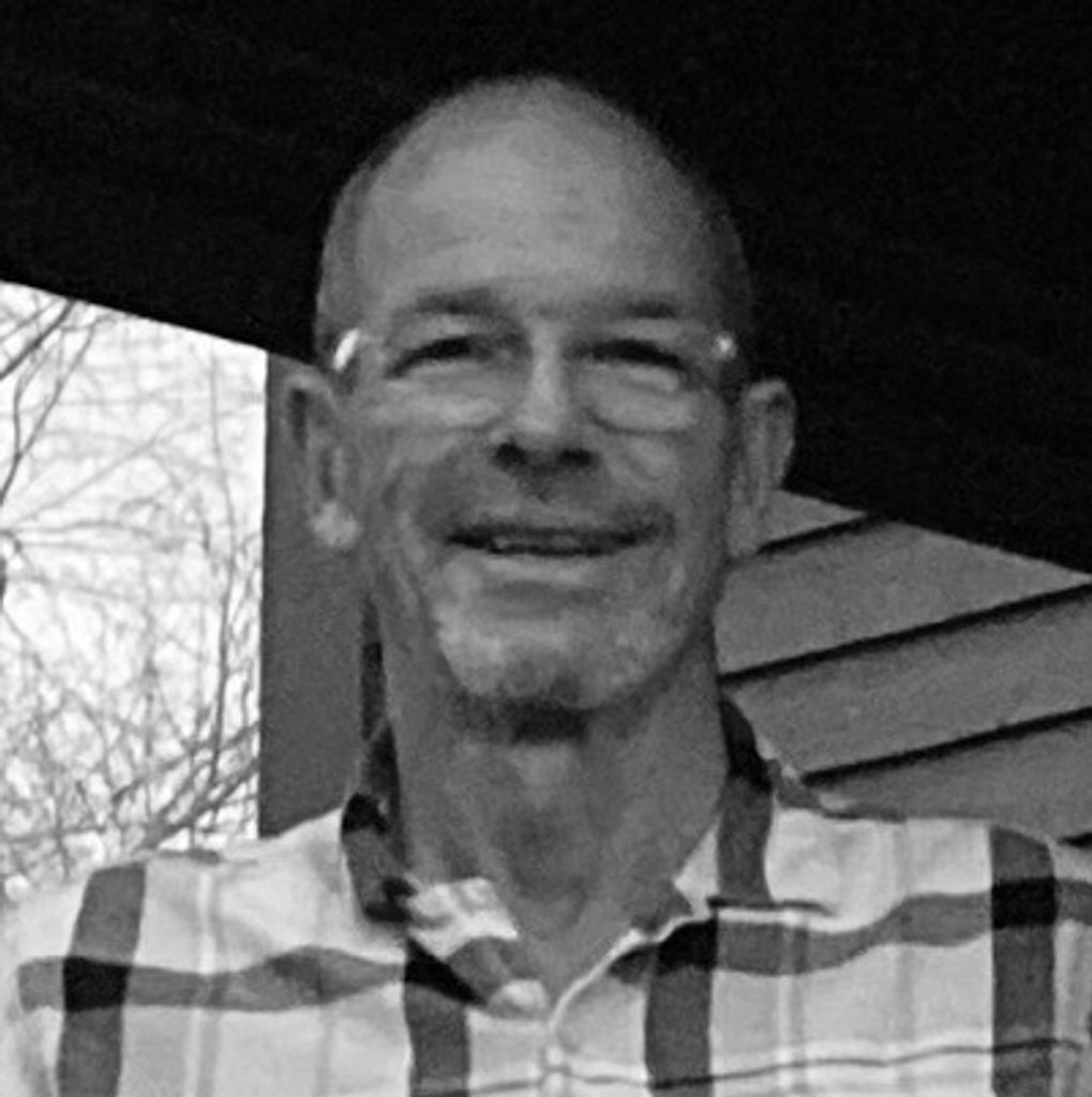 Mark J Candon Profile Photo