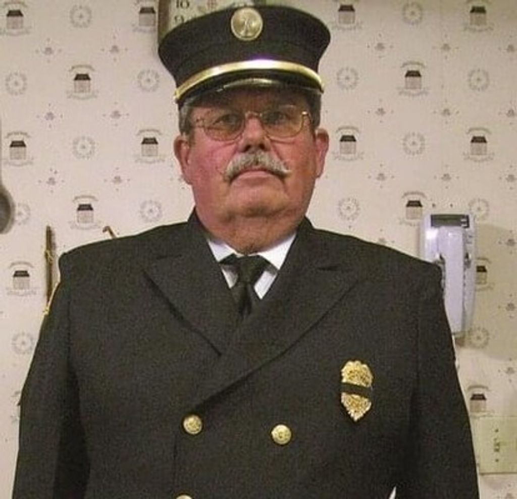 Stephen Parks Profile Photo