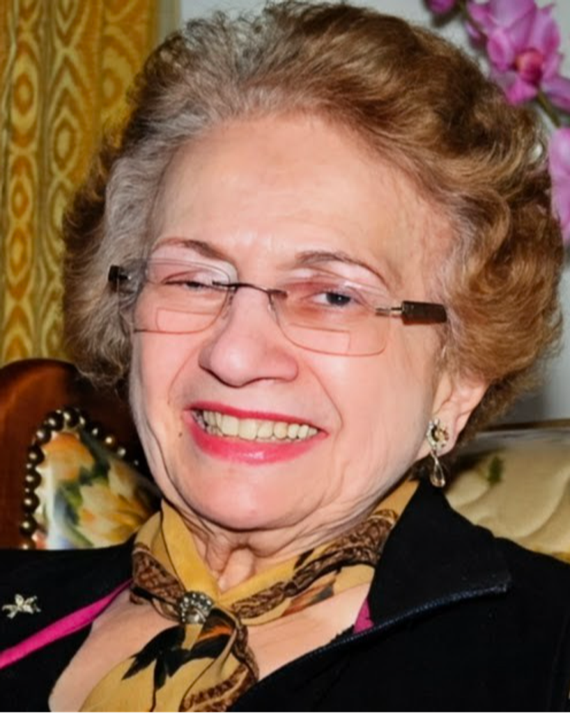 Elina Rosa Angulo Profile Photo