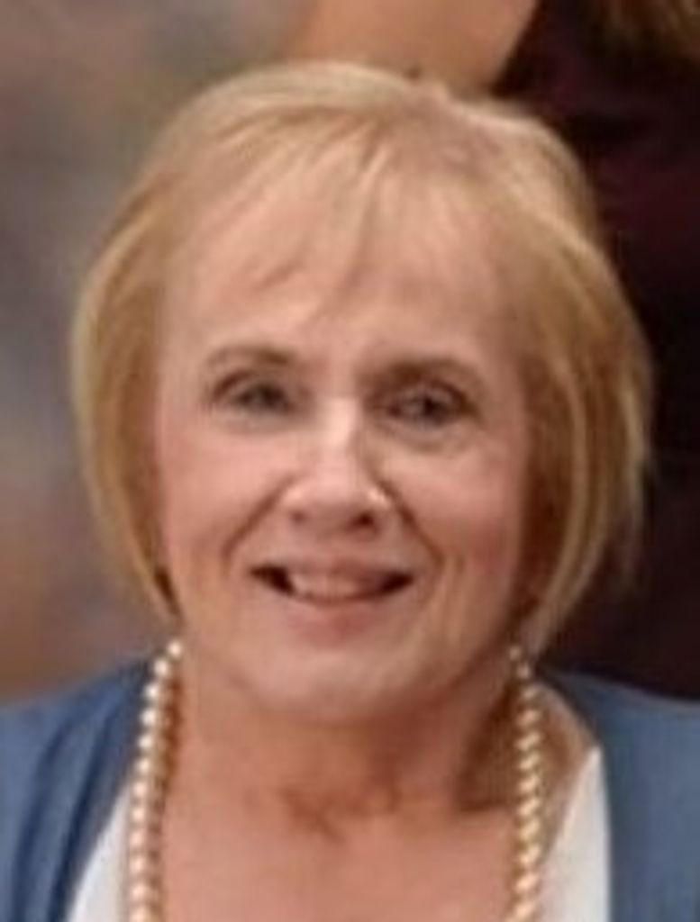 Lucinda "Cindy" E. (Holtschulte)  Elser