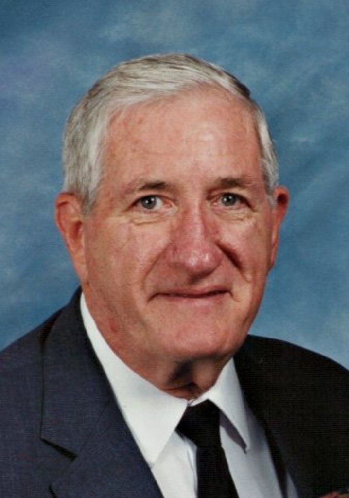 Clyde Burton 'Burt' Hinton Profile Photo