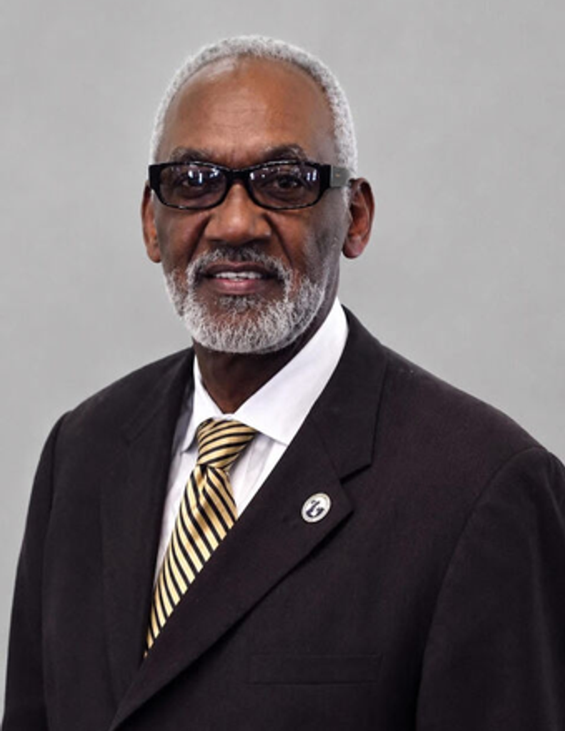 Pastor Bennie King Jr.