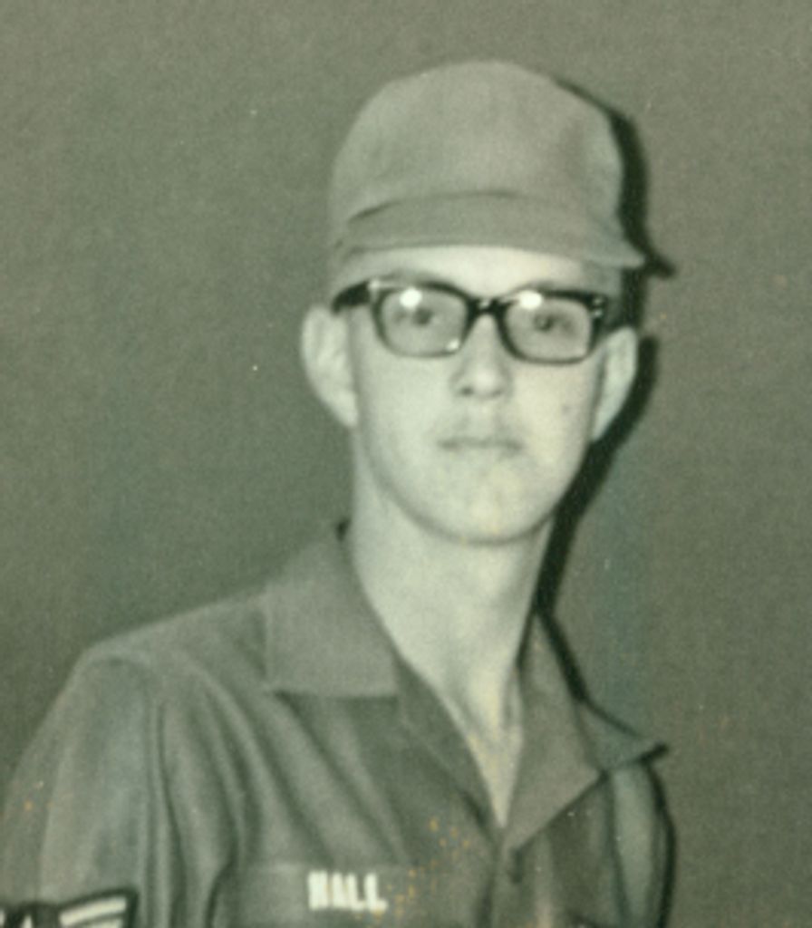 Tom 'Bubba' Hall