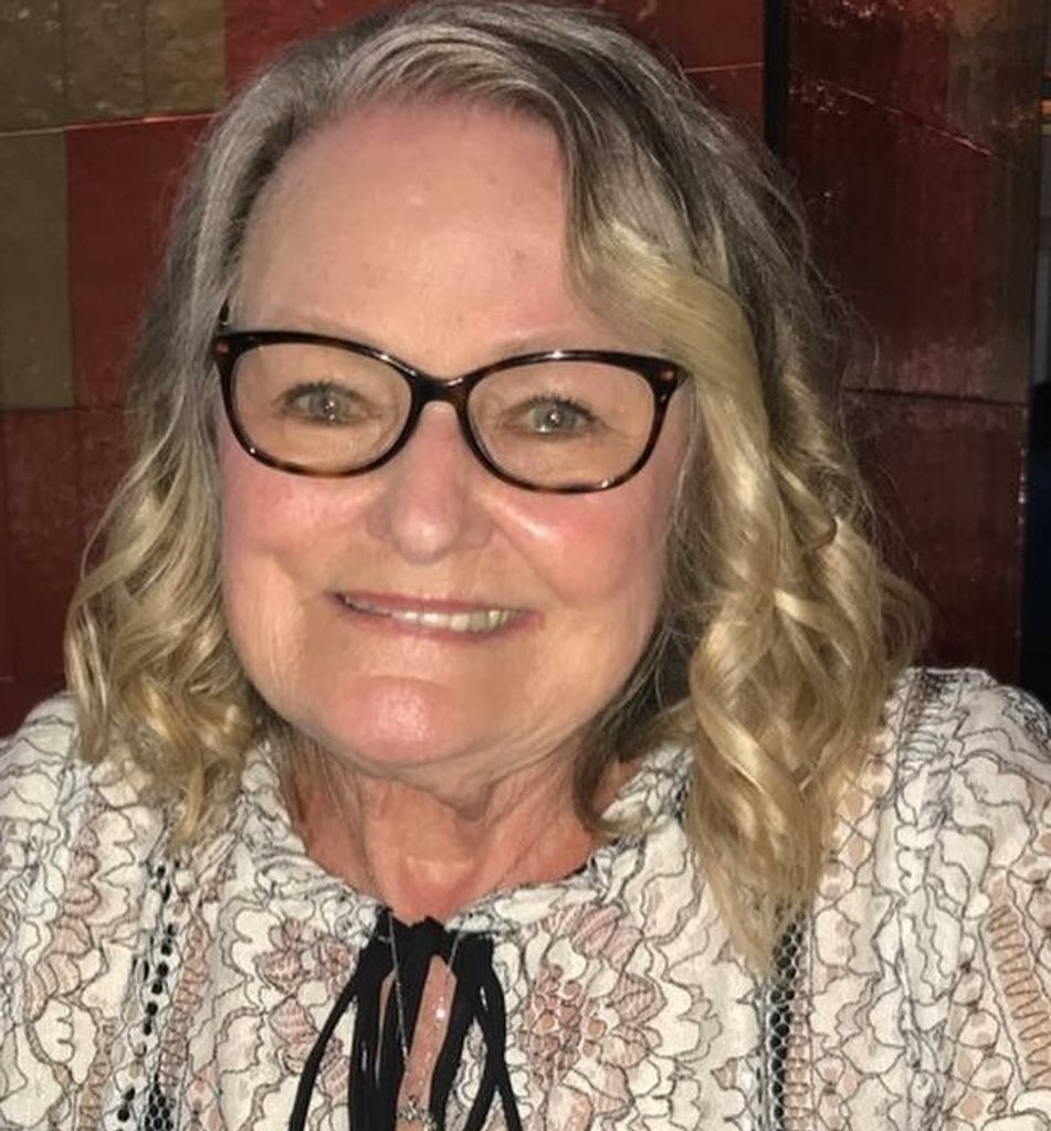 Bonita "Bonnie" Holzer