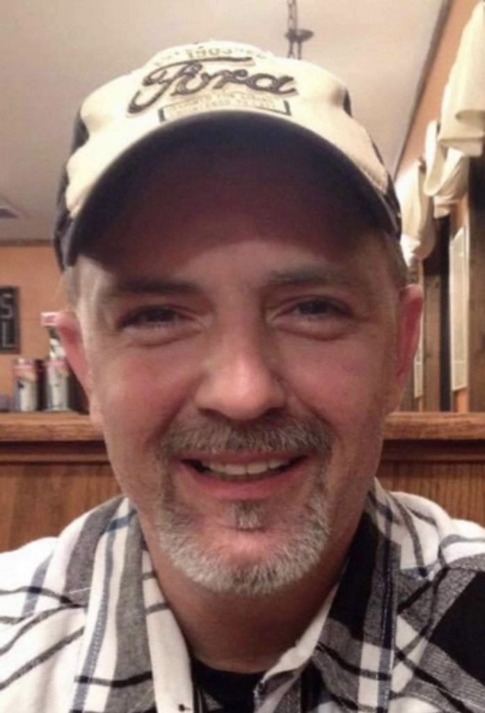 Travis Gordon Farris Profile Photo