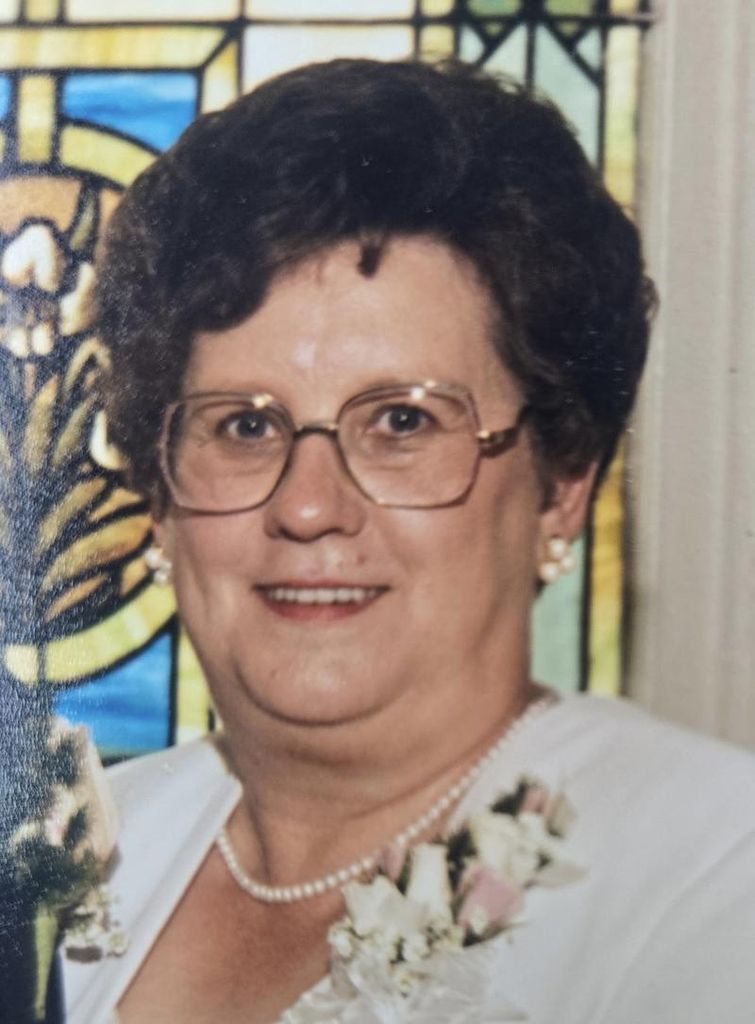 Elaine Cumberland Profile Photo