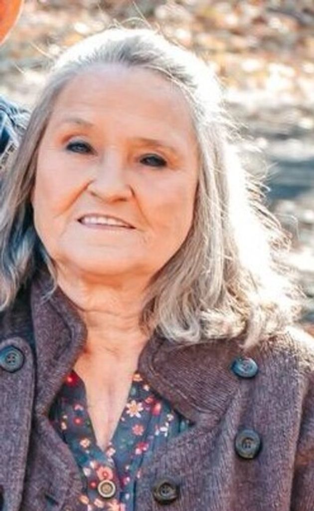 Linda Cruce Profile Photo