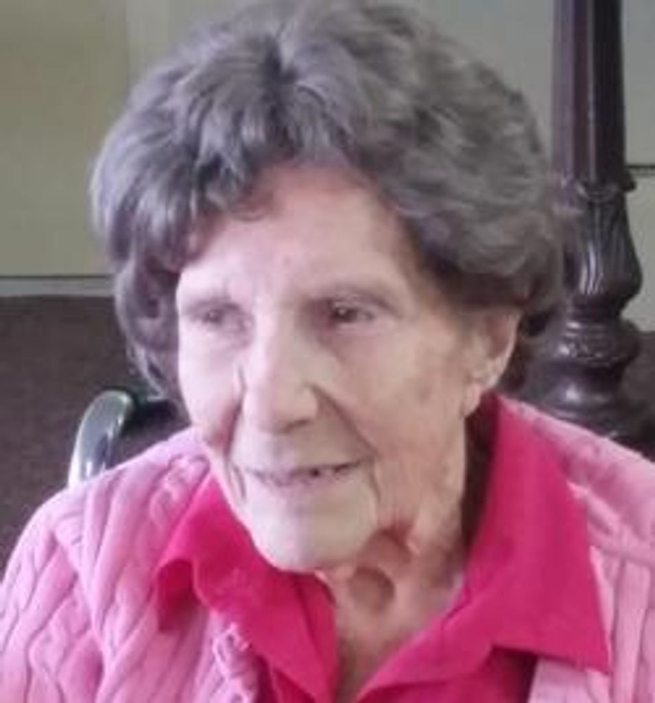 Ruth E. Quinn, Rn