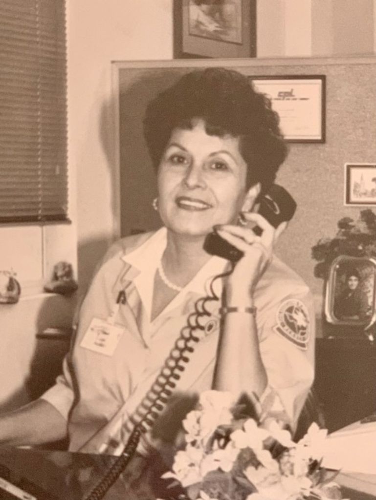 Irma Leal