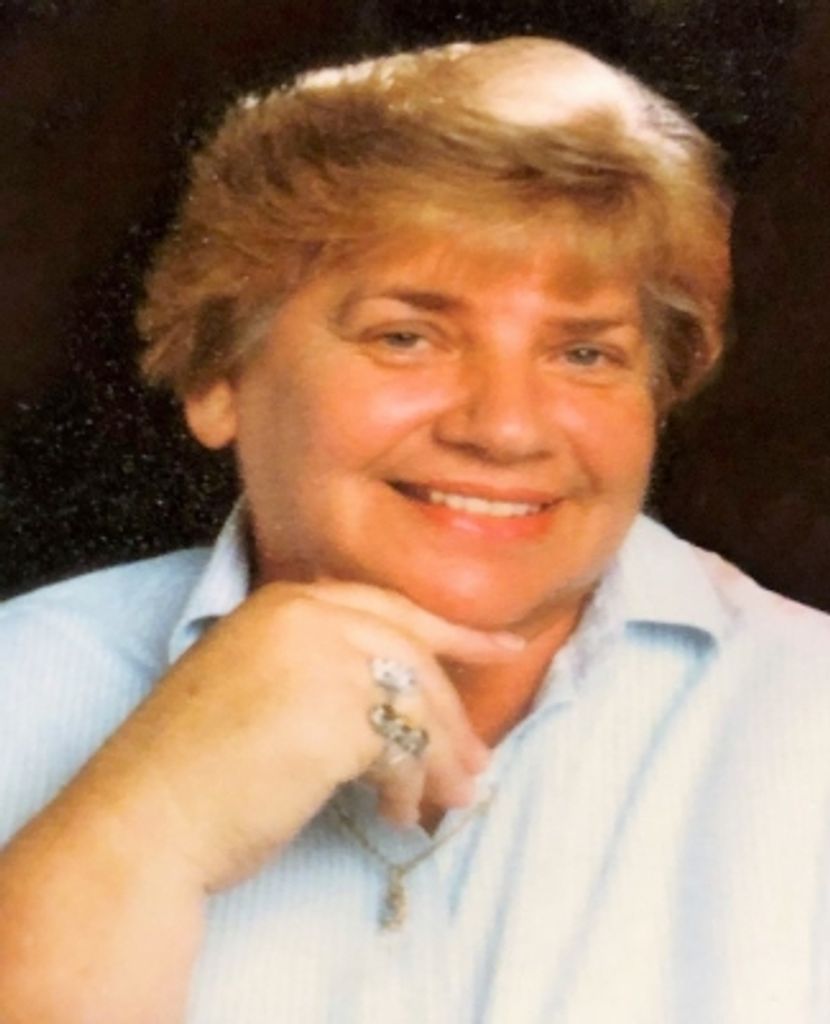 Janet Crezee Holliday