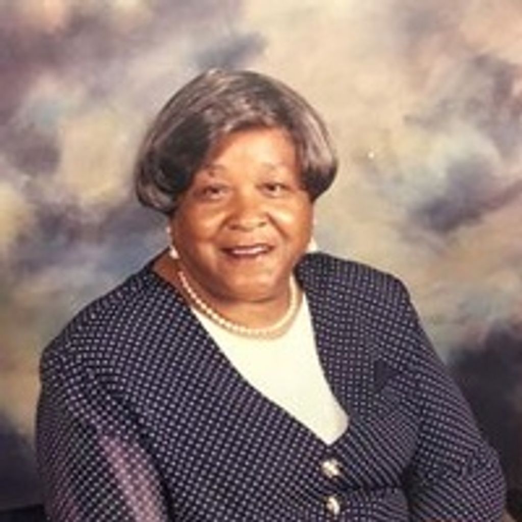Leona Reynolds