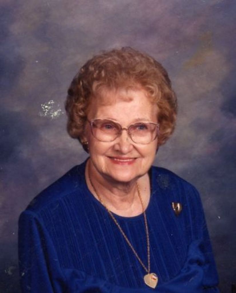 Evelyn Neves Profile Photo