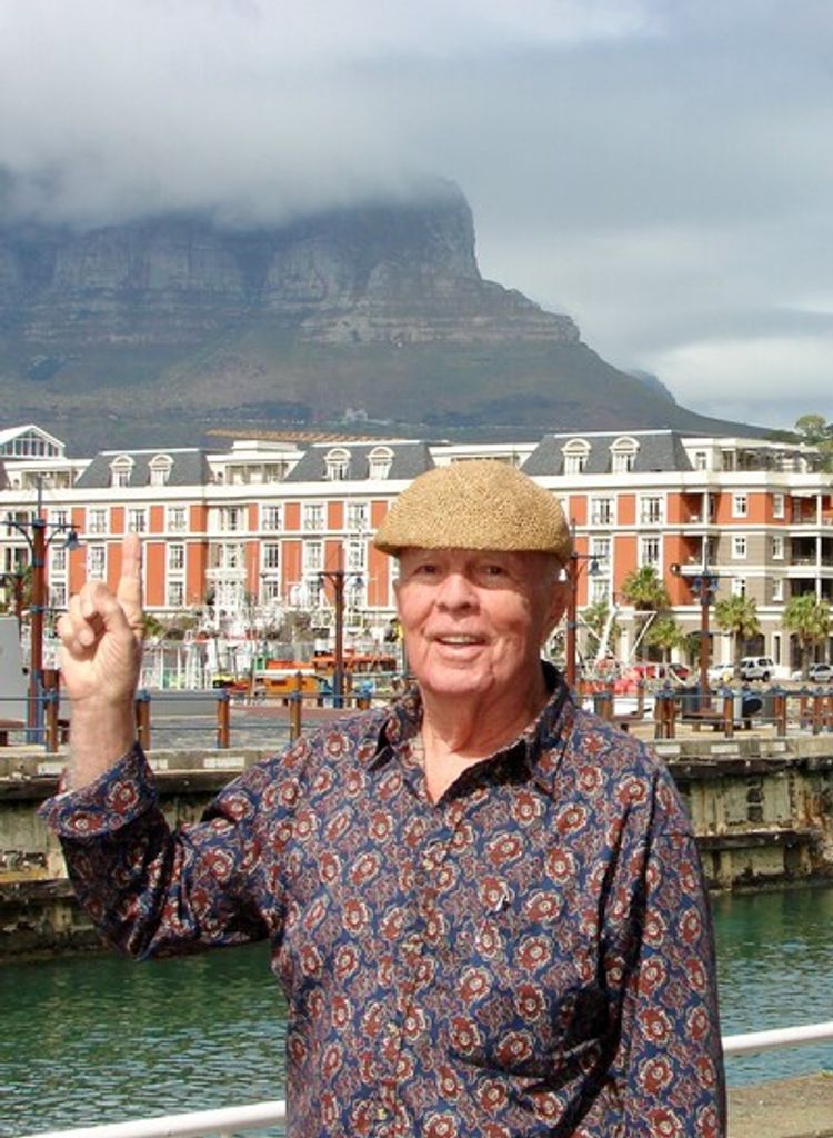 Bob L. Edwards Profile Photo