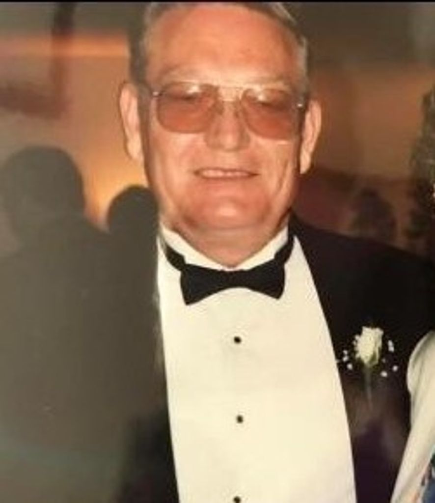 Carl Hanley Martin Profile Photo