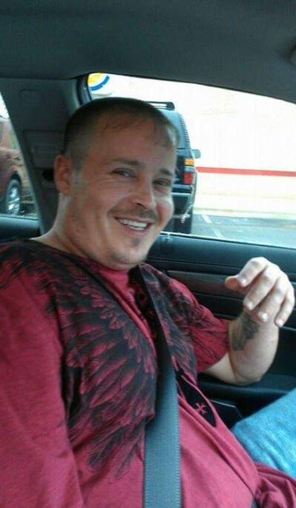 Robert Earl Mcneill