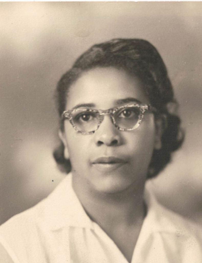 Pearl Elaine Oliver Profile Photo