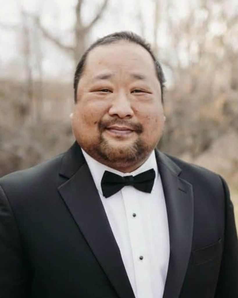 Thai Xiong Profile Photo