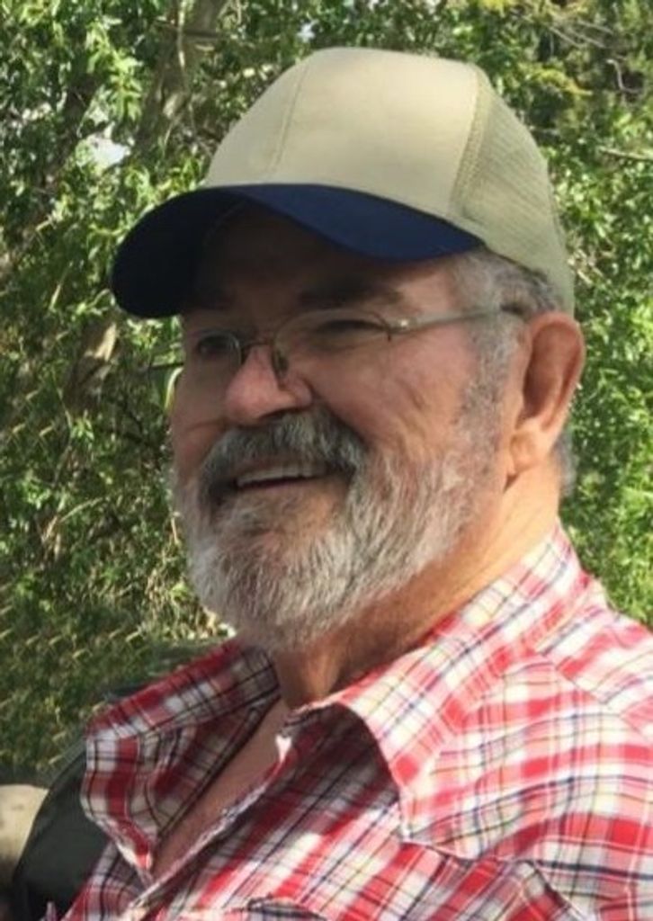 Clayton Thompson Profile Photo