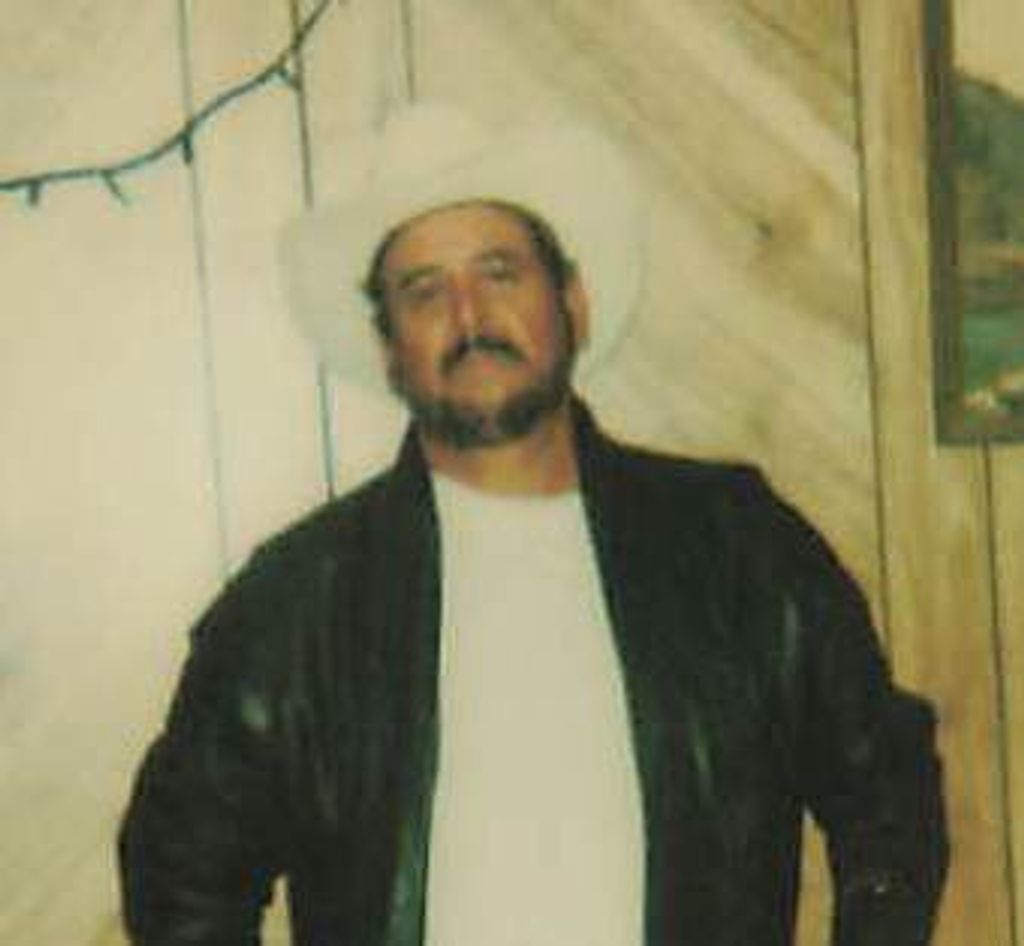 Miguel Carrillo Perez Profile Photo