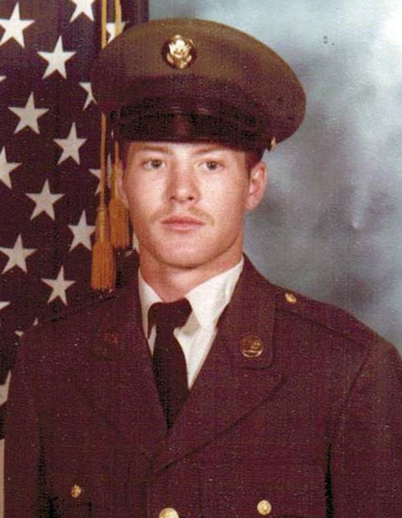 Victor Steven "Steve" Holcomb