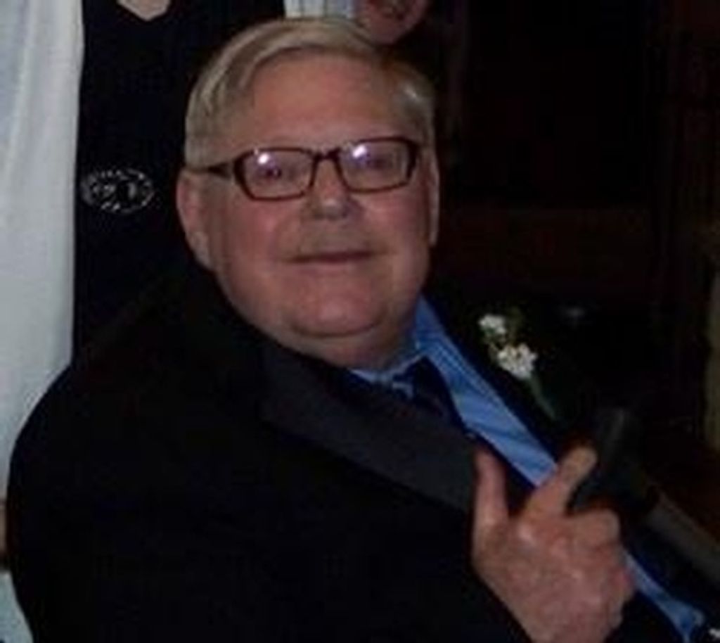 Maurice Wayne Downs