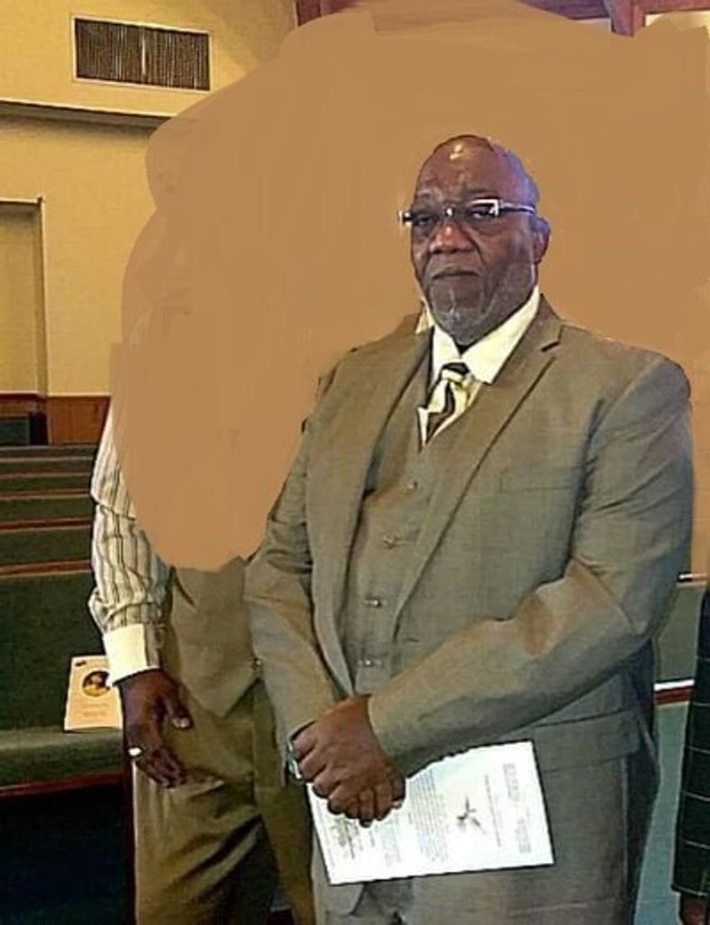 Larry Collins Profile Photo