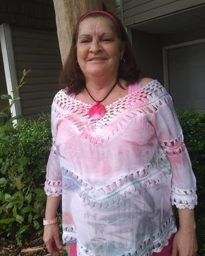 Tracey Lynn Krassow Profile Photo