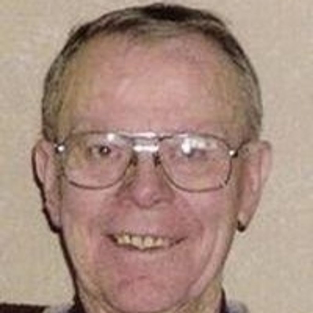 Charles R Beach