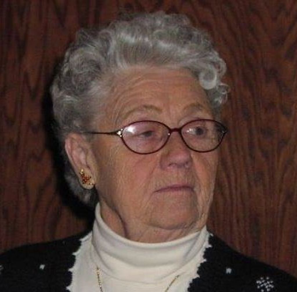 Phyllis  Lago