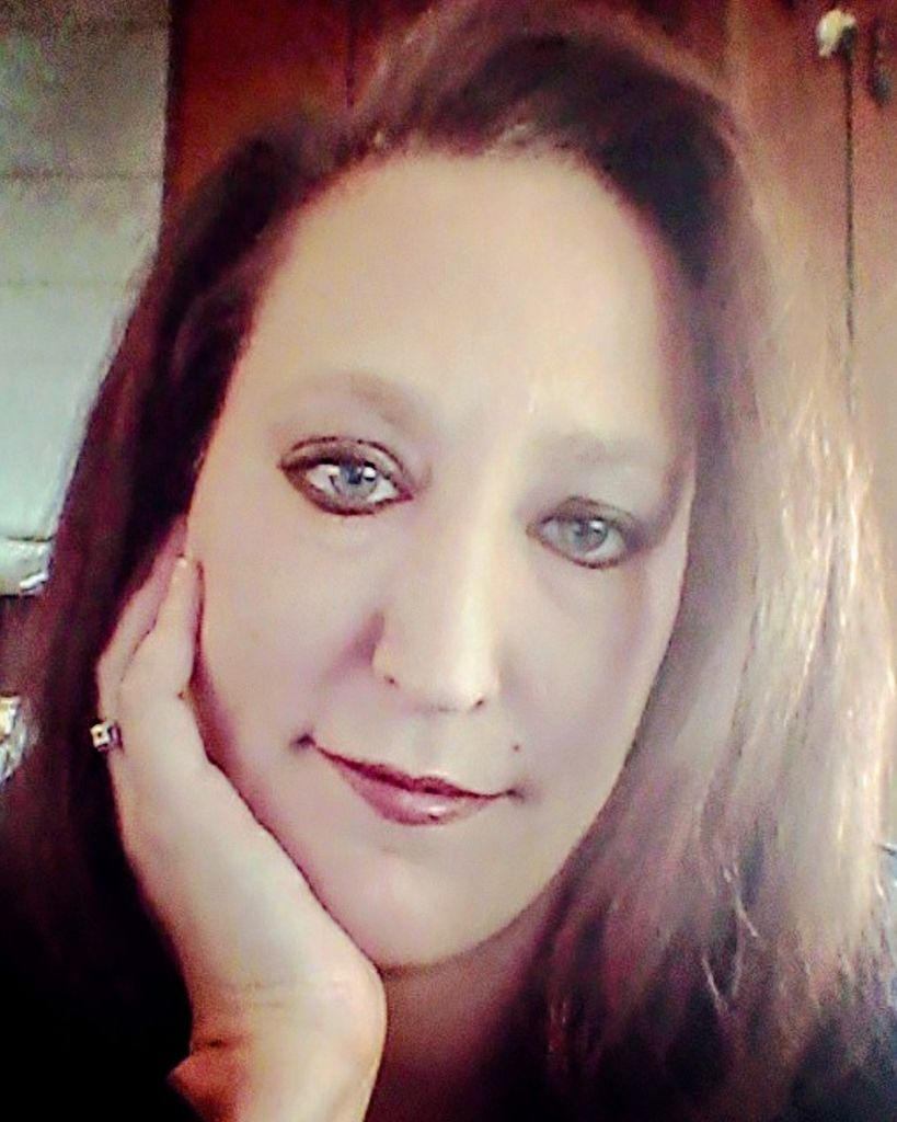 Michelle Rae Bucholz Profile Photo