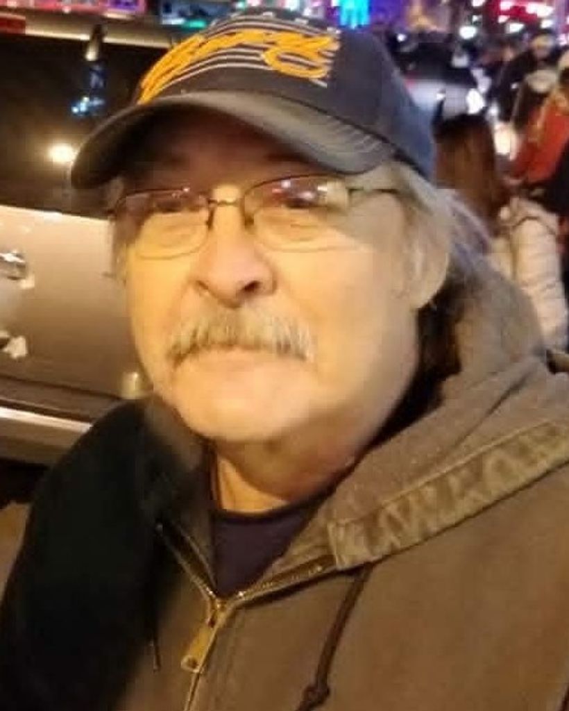 Roberto Rivas Profile Photo