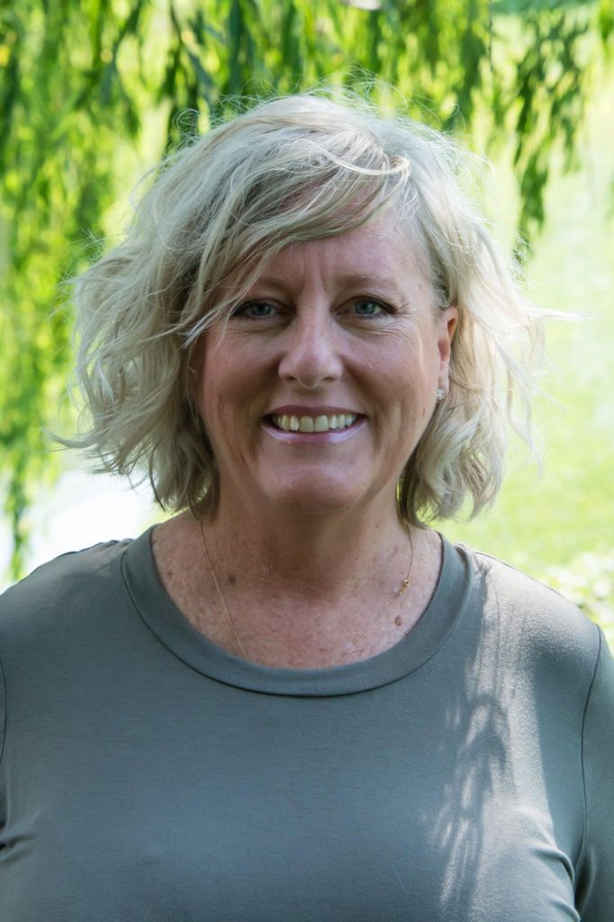 Susan Elaine Benton