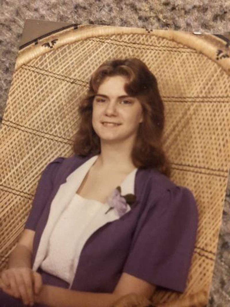 Kelly Suzanne Kidd Profile Photo