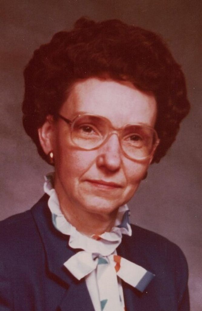 Lou Jean Simmons Profile Photo