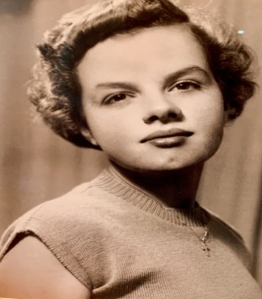Edda  Spence