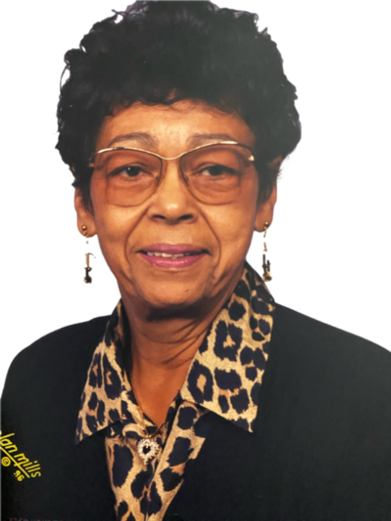 Lorraine Chambers Profile Photo