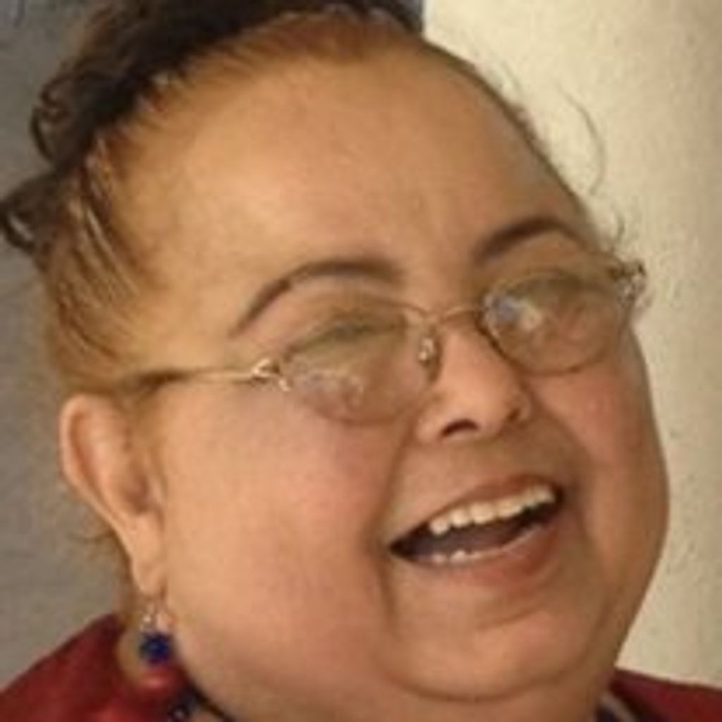 Maria  Gloria Alejandro