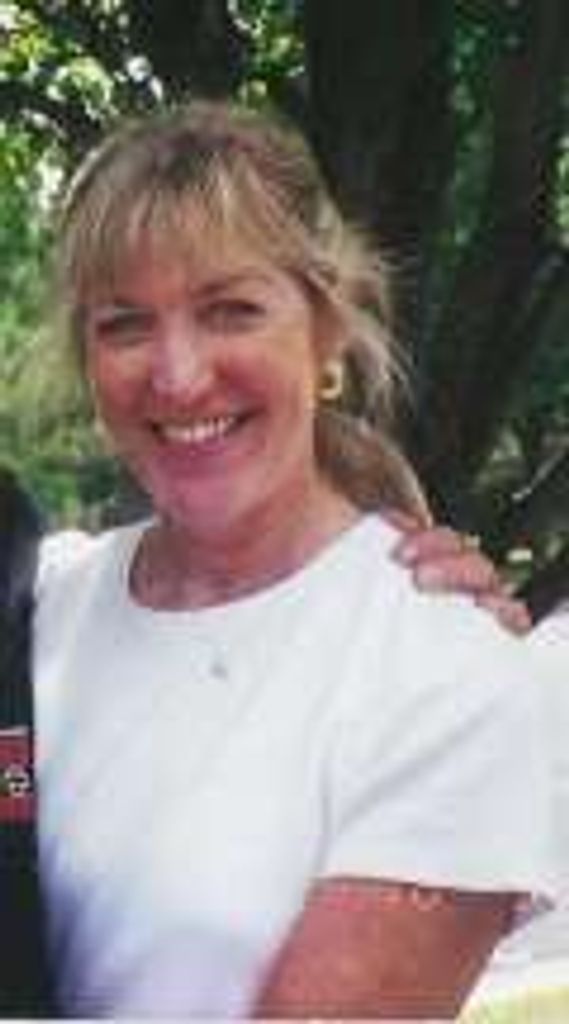 Christine Ellen Broach