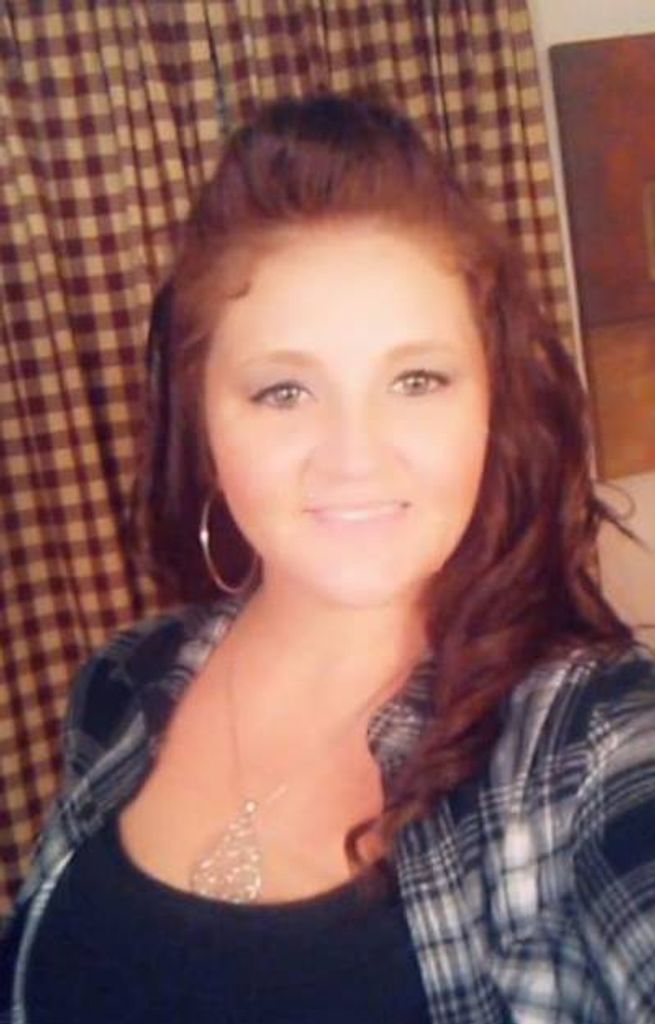 Cassey Adrondia (Burton)  Tidwell Profile Photo