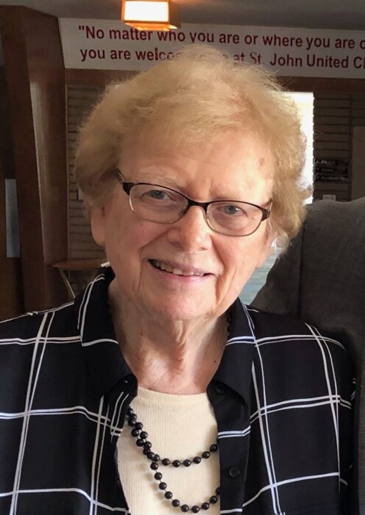 Marilyn Ruth Mallott