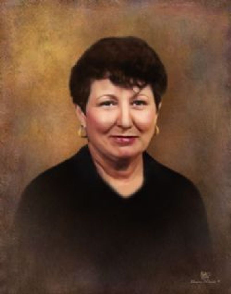 Gloria Castillo Profile Photo