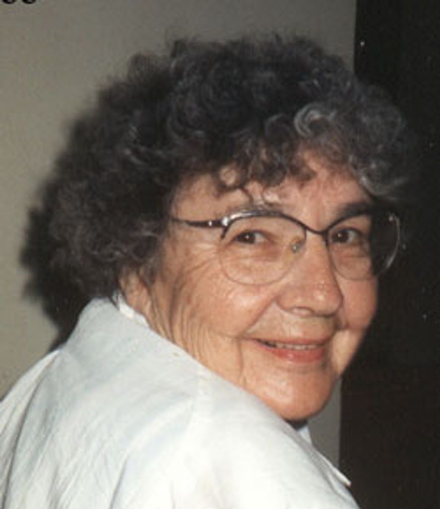 Margaret Belle (Peggy) Mcgee-Lawlor